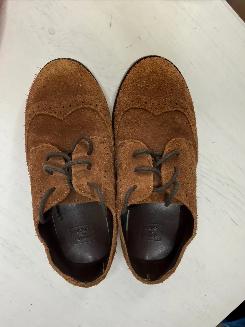 Janie and Jack Cinnamon Suede Wingtip Shoe size 9